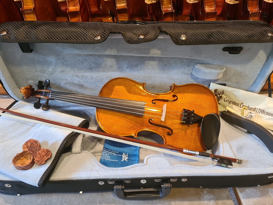 3/4 Violin-Set ab                                           1.000,-- € - Set-002